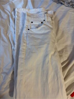 Abercrombie & Fitch White High Rise 90s Relaxed Jeans Size 26L